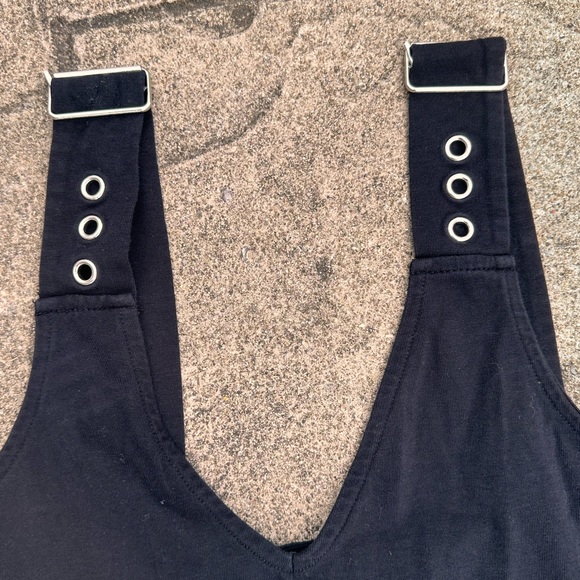 Express Top - Picture 2 of 4